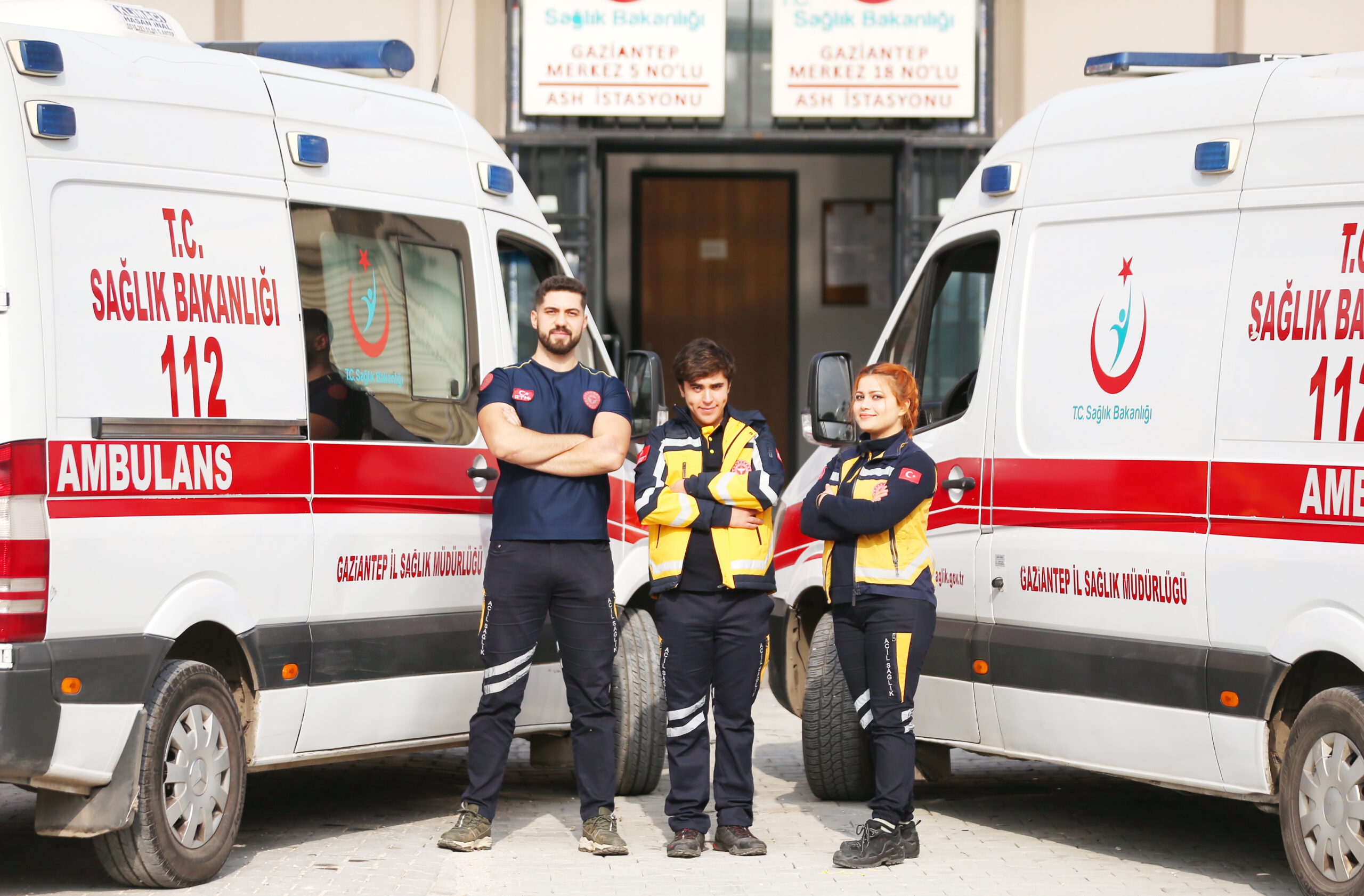 ENGELLİ GENCİN 112 ACİL SAĞLIK’TA GÖREV YAPMA HAYALİ BİR GÜNLÜĞÜNE GERÇEK OLDU 43 Engelli gencin 112 Acil Sağlık'ta görev yapma hayali bir günlüğüne gerçek oldu