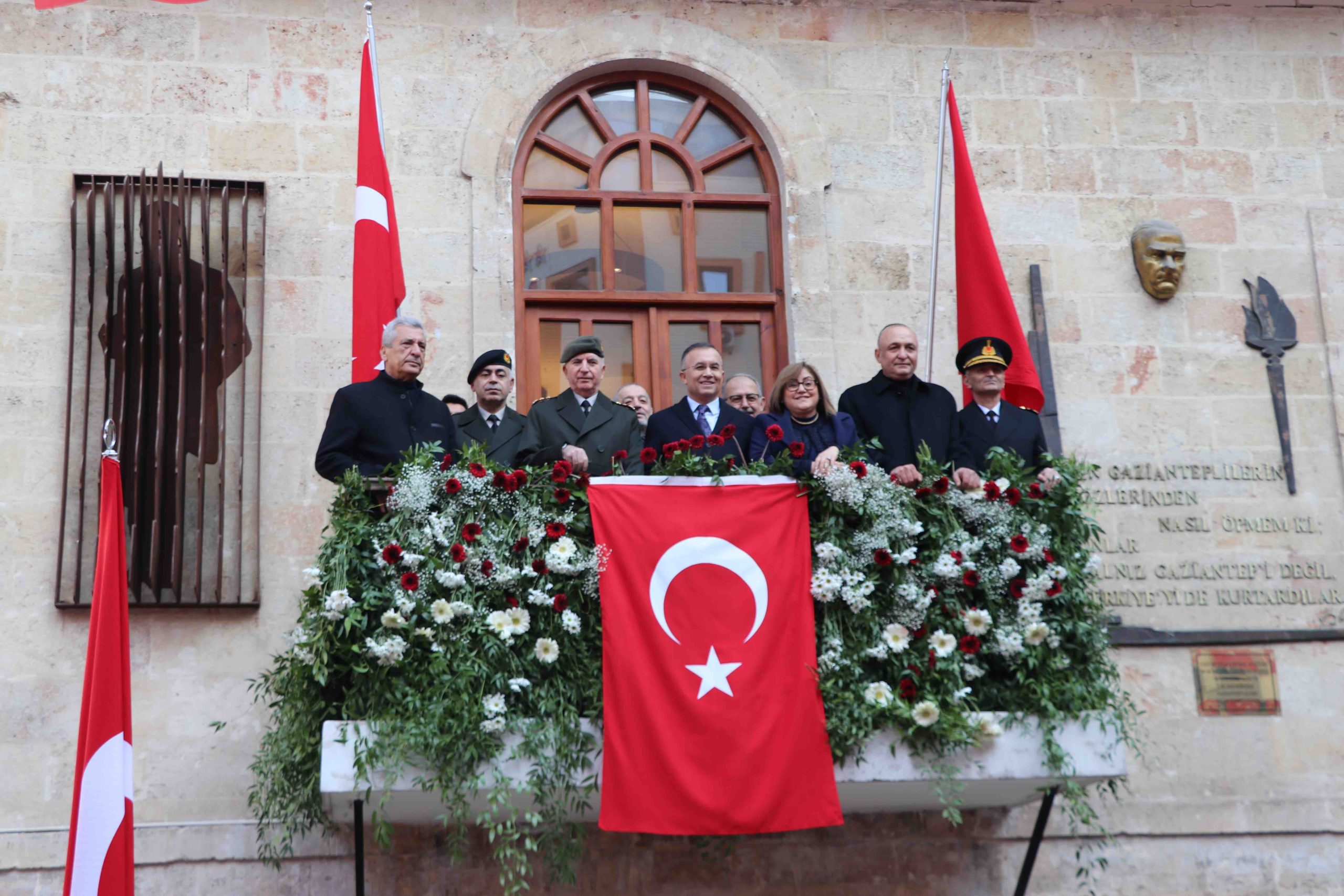 Atatürk'ün Gaziantep'e gelişinin 92. yıl dönümü kutlandı