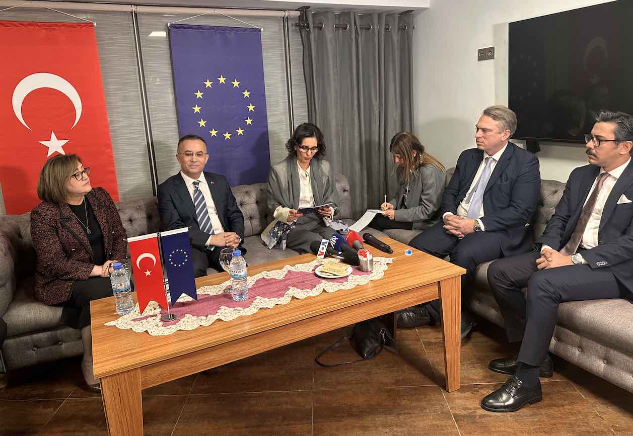 AB Komisyonu üyesi Lahbib, Gaziantep'te 7 Ekran Resmi 2025-01-22 11.02.52 kopya