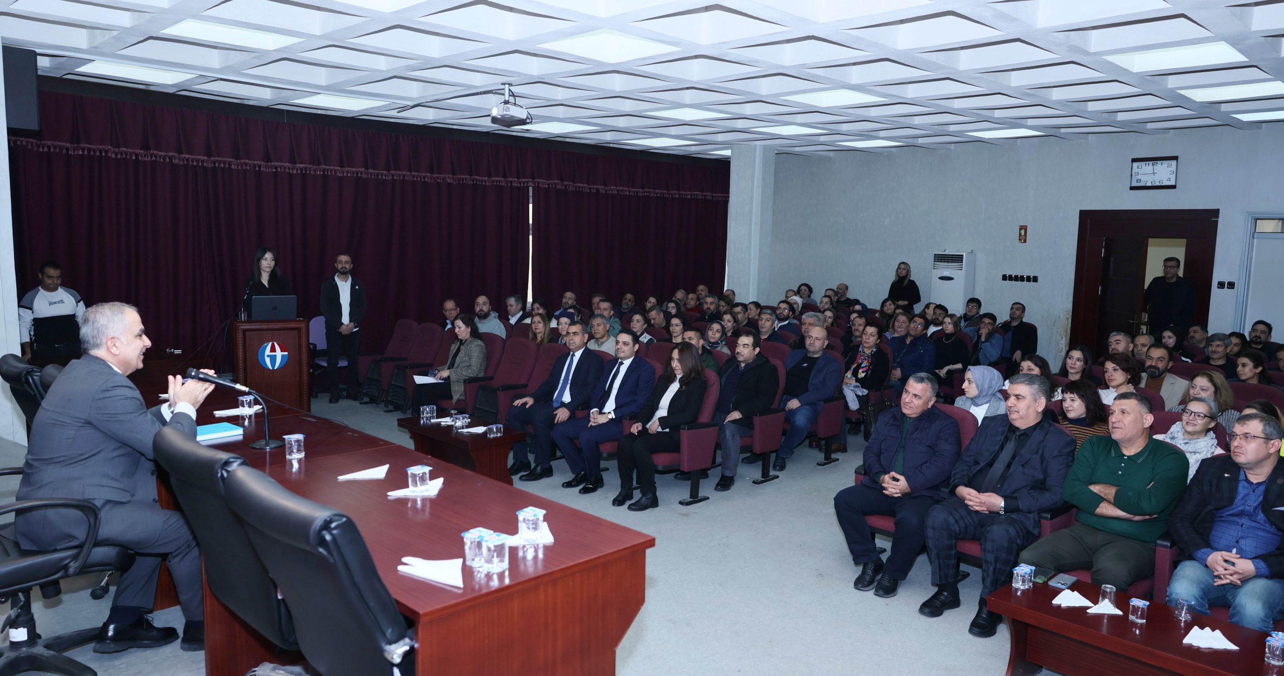 GAÜN FEN-EDEBİYAT FAKÜLTESİ AKADEMİK KURULU TOPLANTISI YAPILDI - (1)