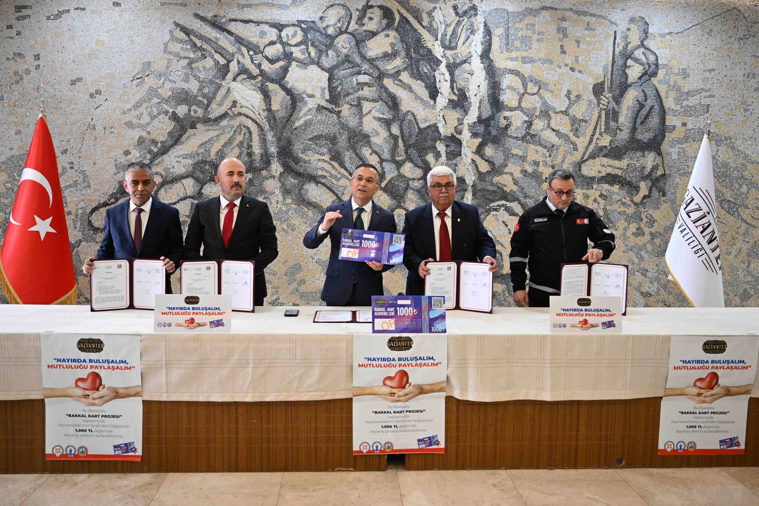 Gaziantep'te ramazanda ihtiyaç sahiplerine 30 milyon lira yardım yapılması hedefleniyor 8 Gaziantep'te ramazanda ihtiyaç sahiplerine 30 milyon lira yardım yapılması hedefleniyor