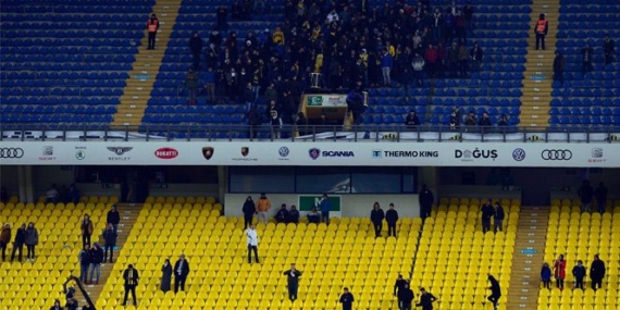 Fenerbahçe 2 maç boş tribünlere oynayacak 33 1916630-1742425554.jpg