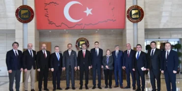 Ziraat Bankası Genel Müdürü Alpaslan Çakar, Gaziantepli sanayicilerle buluştu 4 AA-20250320-37400740-37400739-ZIRAAT_BANKASI_GENEL_MUDURU_ALPASLAN_CAKAR_GAZIANTEPLI_SANAYICILERLE_BULUSTU