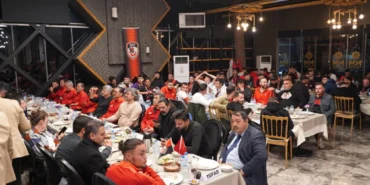 Gaziantep FK Başkanı Memik Yılmaz, Konyaspor karşısında takımına güveniyor 6 AA-20250320-37402722-37402721-GAZIANTEP_FK_BASKANI_MEMIK_YILMAZ_KONYASPOR_KARSISINDA_TAKIMINA_GUVENIYOR