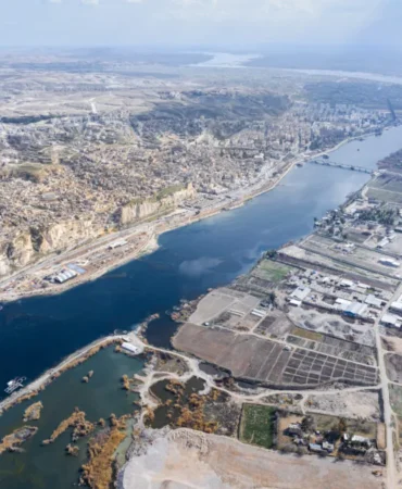 Fırat Nehri, 22 Mart Dünya Su Günü kapsamında görüntülendi 120 AA-20250321-37406759-37406751-FIRAT_NEHRI_22_MART_DUNYA_SU_GUNU_KAPSAMINDA_GORUNTULENDI