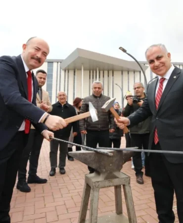 Gaziantep'te Nevruz Bayramı kutlandı 118 AA-20250321-37413018-37413015-GAZIANTEPTE_NEVRUZ_BAYRAMI_KUTLANDI