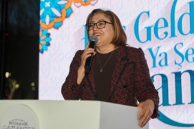 Gaziantep Büyükşehir Belediye Başkanı Şahin Nizip'te iftar programına katıldı 17 Gaziantep Büyükşehir Belediye Başkanı Şahin Nizip'te iftar programına katıldı