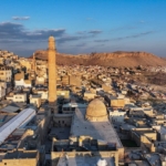 Güneydoğu'nun şiirsel kentlerinden Mardin'de ziyaretçiler zamanın izini sürüyor 15 Güneydoğu'nun şiirsel kentlerinden Mardin'de ziyaretçiler zamanın izini sürüyor