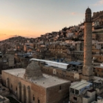 Güneydoğu'nun şiirsel kentlerinden Mardin'de ziyaretçiler zamanın izini sürüyor 21 Güneydoğu'nun şiirsel kentlerinden Mardin'de ziyaretçiler zamanın izini sürüyor