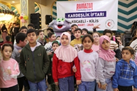 Kilis'te yetimler İHH'nin "Kardeşlik İftarı"nda buluştu