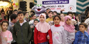 Kilis'te yetimler İHH'nin "Kardeşlik İftarı"nda buluştu