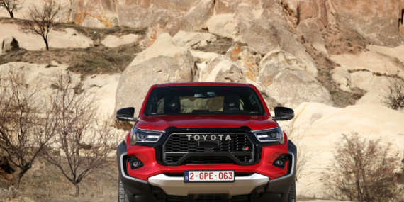Toyota Hilux GR SPORT Kapadokya'da tanıtıldı