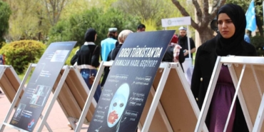 GAÜN'de Doğu Türkistan sergisi açıldı