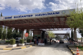 Gaziantep Havalimanı'nda çıkan arbedede 1'i polis 2 kişi yaralandı