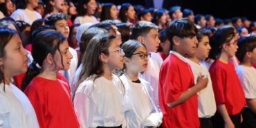 Gaziantep'te 23 Nisan özel konserinde 1000 kişilik çocuk korosu sahne aldı