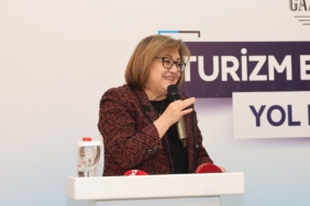 Gaziantep'te "Turizm Ekonomisi Geliştirme ve Yol Haritası 2030 Arama Konferansı" düzenlendi
