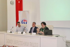 Gaziantep'te Yeşilay ve emniyet işbirliğinde bağımlılık söyleşisi