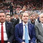Yeniden Refah Partisi Genel Başkanı Erbakan, Gaziantep'te partisinin il kongresine katıldı 5 Yeniden Refah Partisi Genel Başkanı Erbakan, Gaziantep'te partisinin il kongresine katıldı