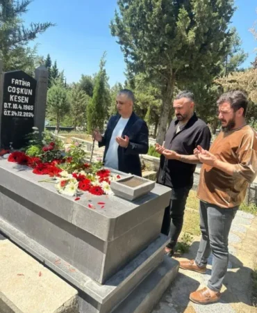 SELÇUK AYDIN’DAN DUYGU DOLU ZİYARET: "COŞKUN HOCAMIN EMEĞİ UNUTULMAZ" 94 PHOTO-2025-05-17-13-24-21