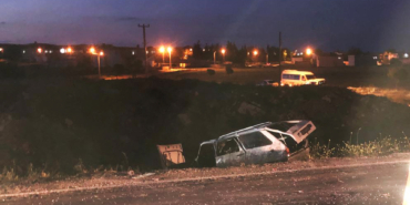 Gaziantep'te otomobil ile minibüsün çarpıştığı kazada 3 kişi yaralandı