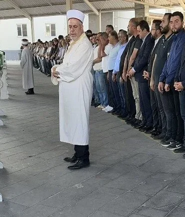 Ayten Akdoğan Son Yolculuğuna Uğurlandı 67 Ekran Resmi 2025-06-15 19.27.30