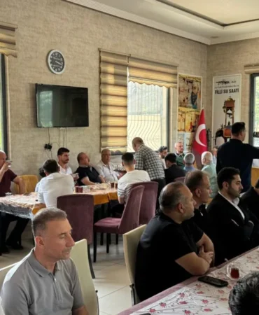 Gaziantep Cizreliler Derneği’nde Bayram Sevinci ve Dayanışma Mesajı 72 PHOTO-2025-06-07-11-44-36