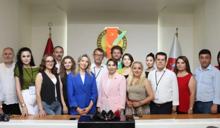 WhatsApp Image 2025-06-15 at 15.26.21 (1)