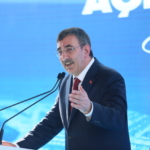 Cumhurbaşkanı Yardımcısı Yılmaz, Gaziantep'te konuştu: 8 Cumhurbaşkanı Yardımcısı Yılmaz, Gaziantep'te konuştu