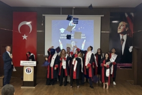 GAÜN Nurdağı MYO'da mezuniyet töreni