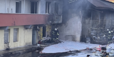 Gaziantep'te geri dönüşüm tesisinde çıkan yangın söndürüldü