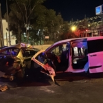 Gaziantep'te otomobil ile hafif ticari araç çarpıştı, 3 kişi öldü, 5 kişi yaralandı 5 Gaziantep'te otomobil ile hafif ticari araç çarpıştı, 3 kişi öldü, 5 kişi yaralandı