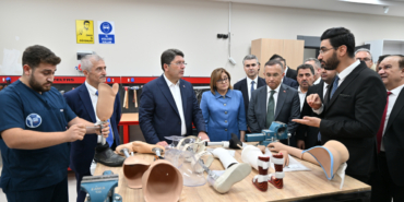 Adalet Bakanı Tunç, Gaziantep'te ziyaretlerde bulundu