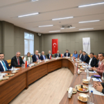 Adalet Bakanı Tunç, Gaziantep'te ziyaretlerde bulundu