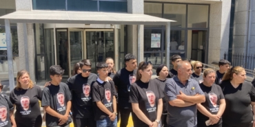 Gaziantep'te bir gencin bıçaklı kavgada öldürülmesine ilişkin 6 sanık hakim karşısında 3 Gaziantep'te bir gencin bıçaklı kavgada öldürülmesine ilişkin 6 sanık hakim karşısında
