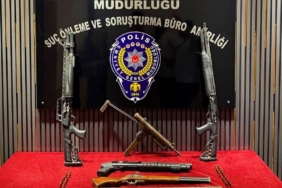 Gaziantep'te kaçak silah operasyonunda 2 şüpheli gözaltına alındı