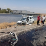 Gaziantep'te otomobil ile hafif ticari araç çarpıştı, 7 kişi yaralandı 4 Gaziantep'te otomobil ile hafif ticari araç çarpıştı, 7 kişi yaralandı