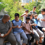Down sendromlu Enes, Kur'an kursunun neşesi ve ilgi kaynağı oldu 5 Down sendromlu Enes, Kur'an kursunun neşesi ve ilgi kaynağı oldu
