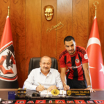 Gaziantep FK, Melih Kabasakal'ı renklerine bağladı 4 Gaziantep FK, Melih Kabasakal'ı renklerine bağladı