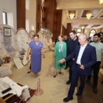 Gaziantep'te yaz okulu kursiyerleri için sergi açıldı 4 Gaziantep'te yaz okulu kursiyerleri için sergi açıldı