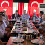 Araban'da Gaziler Günü dolayısıyla yemek verildi 4 Araban'da Gaziler Günü dolayısıyla yemek verildi