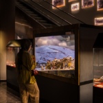 Atatürk'ün üniforması ve kılıcı Gaziantep'te sergileniyor