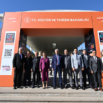 Bakan Yardımcısı Alpaslan GastroAntep Kültür Yolu Festivali sergilerini ziyaret etti