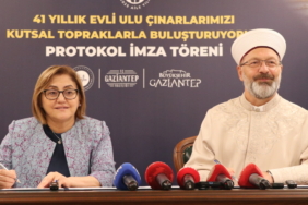 Diyanet İşleri Başkanı Erbaş, 22. İmam Hatipliler Kurultayı'nda konuştu: