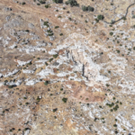 Diyarbakır'da eski taş ocağındaki arkeolojik kazıda 112 mezar bulundu