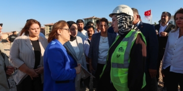 Gaziantep'te 130 bin metrekarelik millet bahçesinin yapımı devam ediyor