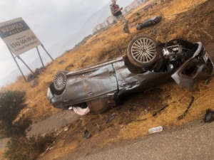 Gaziantep'te çarpışan otomobillerdeki 3 kişi yaralandı