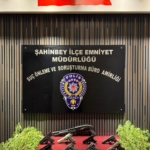 Gaziantep'te silah kaçakçılığı operasyonunda 5 zanlı yakalandı 4 Gaziantep'te silah kaçakçılığı operasyonunda 5 zanlı yakalandı