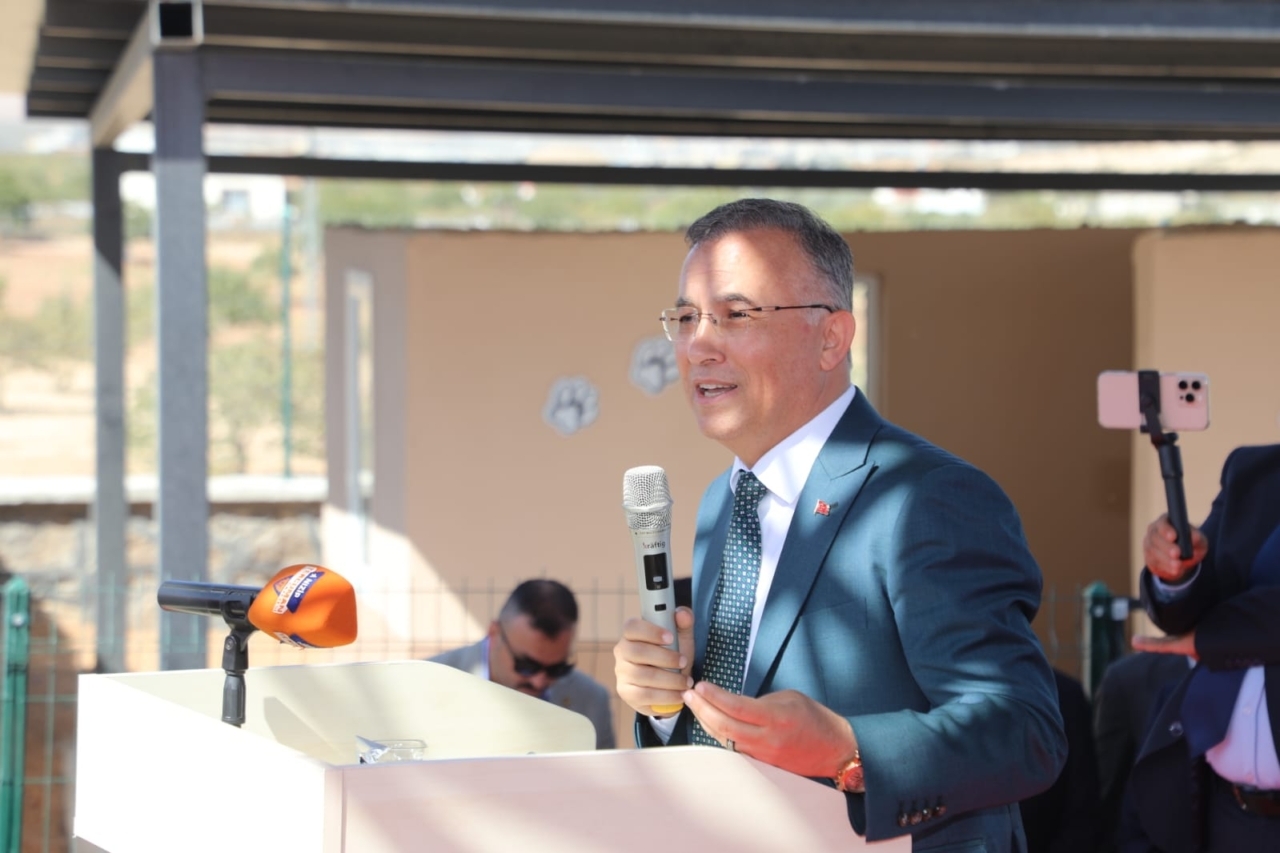 Nizip'te sahipsiz hayvanlar için modern bakımevi açıldı