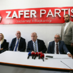 Zafer Partisi Genel Başkanı Özdağ, partisinin Gaziantep il başkanlığının açılışını yaptı 4 Zafer Partisi Genel Başkanı Özdağ, partisinin Gaziantep il başkanlığının açılışını yaptı