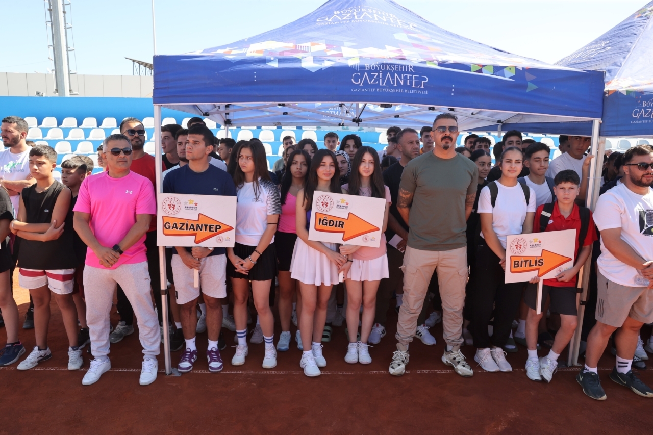 Doğu ve Güneydoğu Anadolu Tenis Takım Şampiyonası, Gaziantep'te başladı